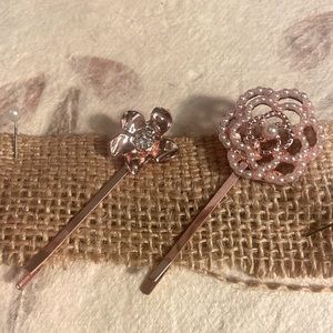 Pearl Flower Scroll, Flower w/CZ Center Stone